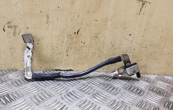 Volkswagen PASSAT B8 Negative earth cable (battery) 5Q0915181G