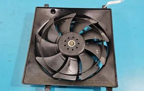 Suzuki SX4 Air conditioning (A/C) fan (condenser) 9536079J20 IMPRK1562565