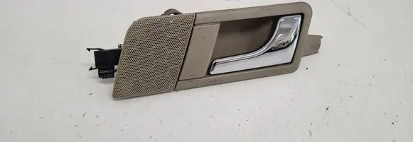 Audi A2 Rear door interior handle 8Z0839020 E040333522