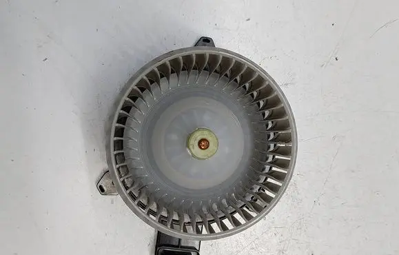 Toyota Yaris XP210 Heater fan/blower CZ1163606064S3 CZ1163606064 180324