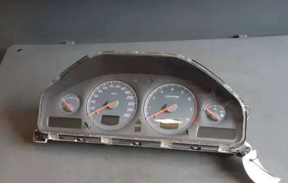Volvo S80 Speedometer (instrument cluster) 9472449 0046896 69294150