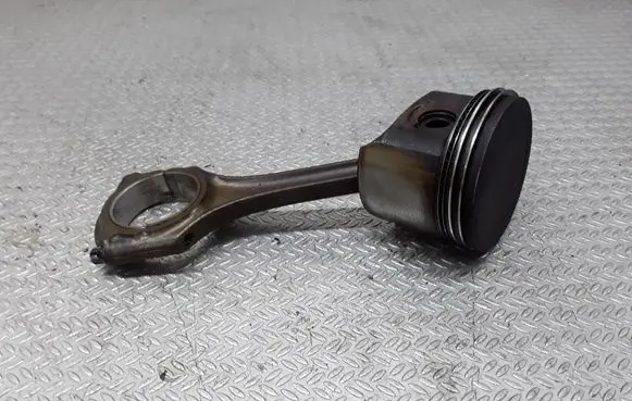 Mercedes-Benz A W168 Piston with connecting rod
