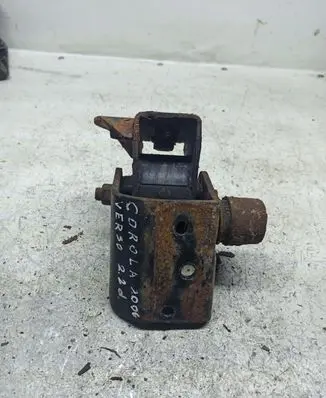 Toyota Corolla Verso AR10 Engine mount bracket