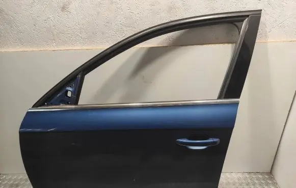 Audi A4 S4 B8 8K Front door