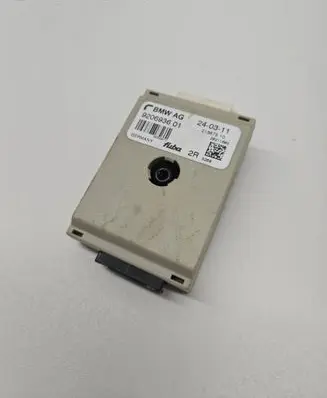 BMW 6 F12 F13 Aerial antenna amplifier 9206936 21367510 240311