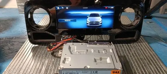 Mercedes-Benz A W177 Radio/CD/DVD/GPS head unit A1679002732