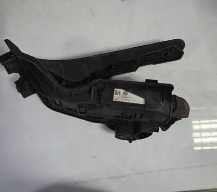 Audi A3 S3 A3 Sportback 8P Accelerator throttle pedal 1K2721503J 6PV00874500