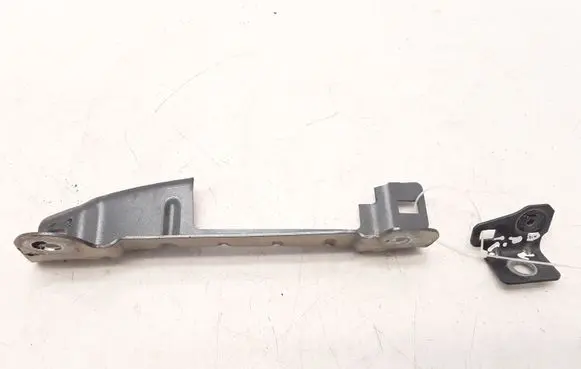 Fender mounting bracket