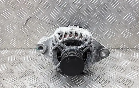 Alfa Romeo Giulietta Generator/alternator 51884886