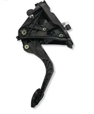 Volkswagen Golf VII Clutch pedal 5Q0721796BBILI 5Q0721796B