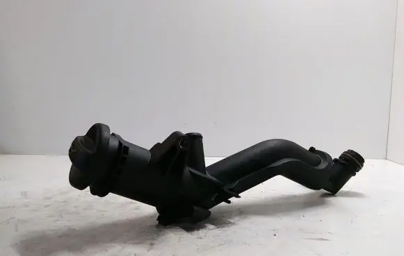 Peugeot 407 Oil fill pipe 9654733980