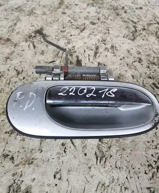 Nissan Almera Tino Front door exterior handle