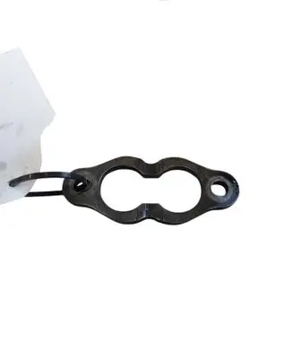 Volkswagen PASSAT B6 Fuel Injector clamp holder 