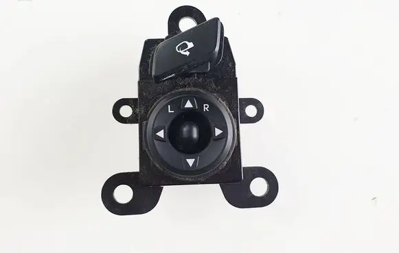 Hyundai Veloster Wing mirror switch