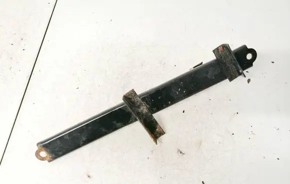 Toyota Avensis T250 Radiator mount bracket 