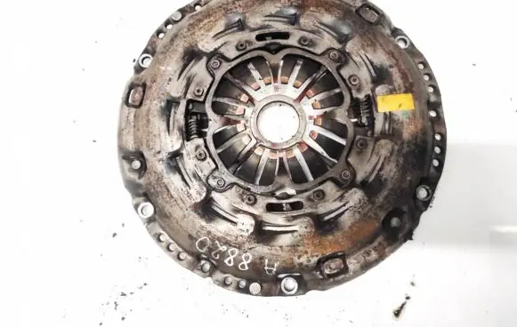 Toyota Avensis T250 Pressure plate e9330 4122