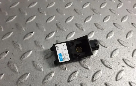Honda CR-V Airbag deployment crash/impact sensor 77970S9AC814M1 G0XBY2PZ8