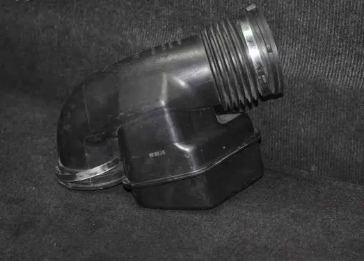 BMW X3 E83 Air intake hose/pipe 3422609