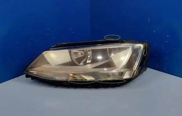 Volkswagen Jetta VI Headlight/headlamp 5C7941005A 1EL01039501
