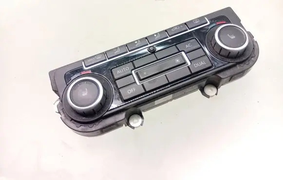 Volkswagen Golf VI Climate control unit 5K0907044BT