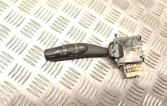 Subaru Legacy Indicator stalk 17A0896