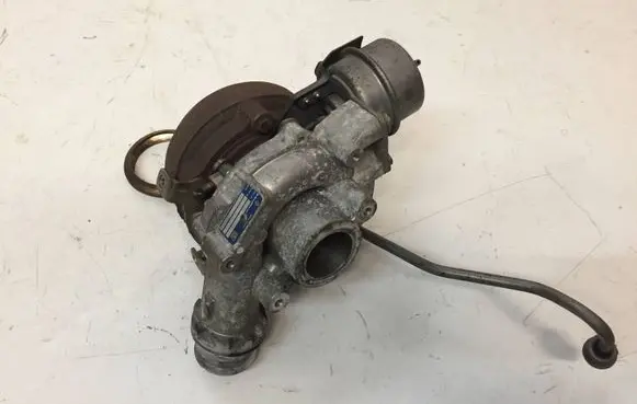 Nissan Qashqai Turbo 54431014770
