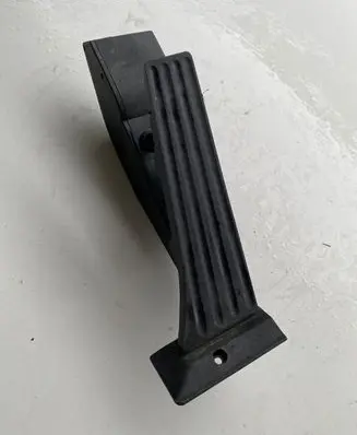 BMW 5 E60 E61 Accelerator throttle pedal 6772645 25916010