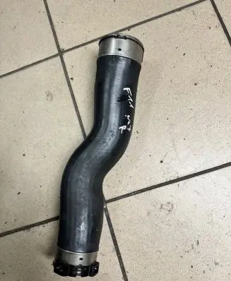 BMW 5 F10 F11 Intercooler hose/pipe 7810614 11384414