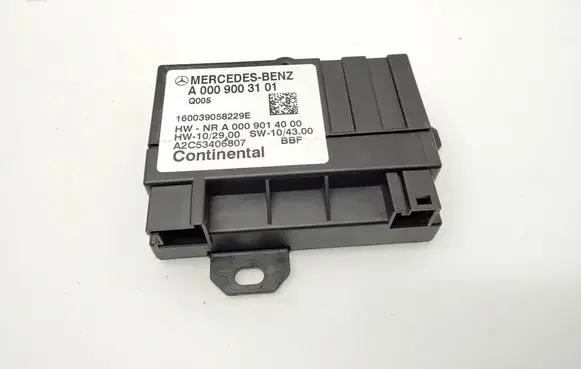 Mercedes-Benz E W212 Fuel injection pump control unit/module A0009003101 A0009014000