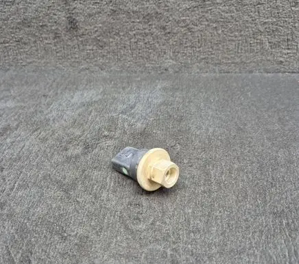 Audi A4 S4 B6 8E 8H Air conditioning (A/C) pressure sensor 8E0959126 8Z0959126 3R0959126