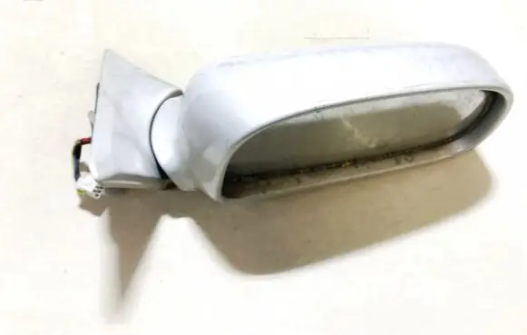 Mitsubishi Lancer Front door electric wing mirror