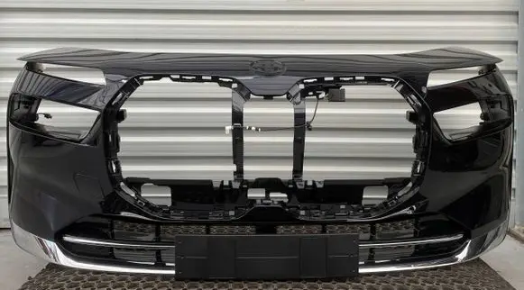 BMW 7 G70 Front bumper