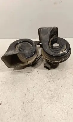 Jeep Grand Cherokee (WK) Horn signal CH2143