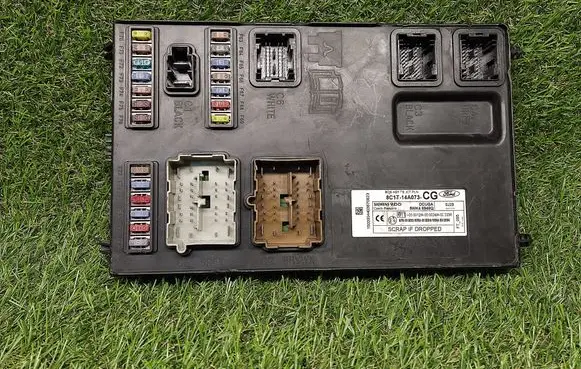 Ford Transit Power management control unit 8C1T14A073CG 5WK48948Q