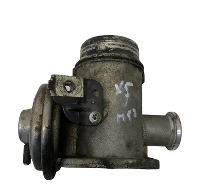 BMW X5 E70 EGR valve 7789999 11717789999