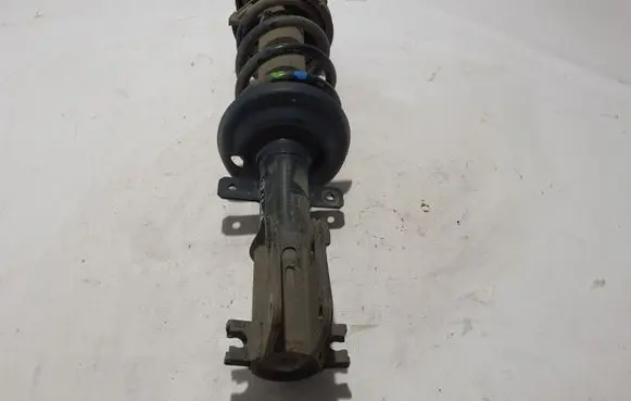 Renault Trafic III (X82) Front shock absorber/damper 543023828R