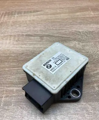 BMW 5 E60 E61 ESP acceleration yaw rate sensor 6768680 0265005615 MM38