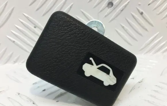 Honda Civic Engine bonnet (hood) release handle