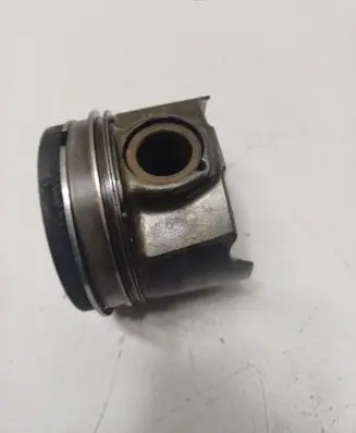 Ford Kuga II Piston 0851E