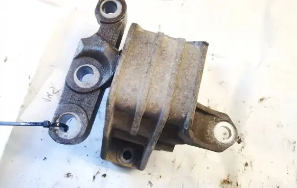 Fiat Croma Engine mount bracket