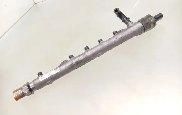 Volkswagen Golf VI Fuel main line pipe 03L906051