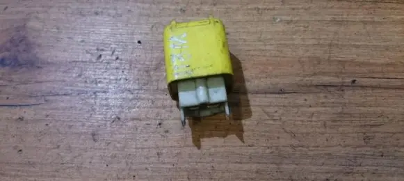 Mazda 626 Other relay 0567008031 1J8A13