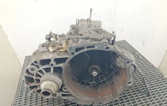 Seat Alhambra (Mk1) Manual 6 speed gearbox EHJ