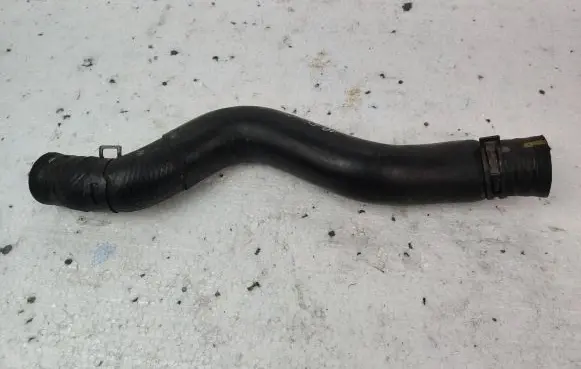 Mazda CX-9 Engine coolant pipe/hose