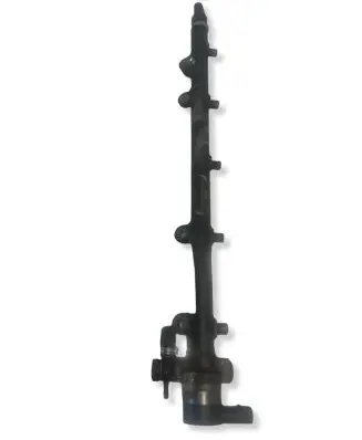 Mercedes-Benz C W203 Fuel main line pipe 0445215007 A6120700097