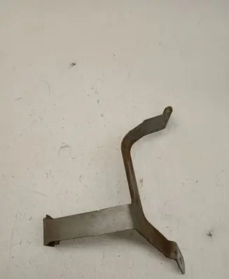 Mercedes-Benz C W205 Fender mounting bracket A2055240640