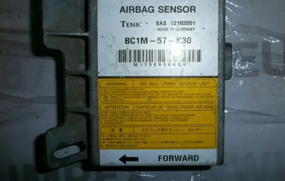 Mazda 323 Airbag control unit/module BC1M57K30 12192601