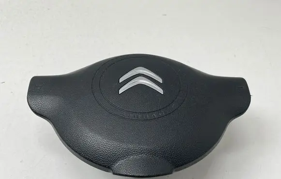 Steering wheel airbag