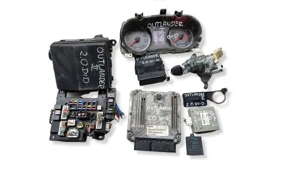 Mitsubishi Outlander Engine control unit/module 1860A906