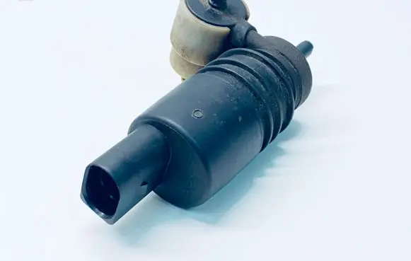 Audi A6 S6 C6 4F Windscreen/windshield washer pump 1T0955651A